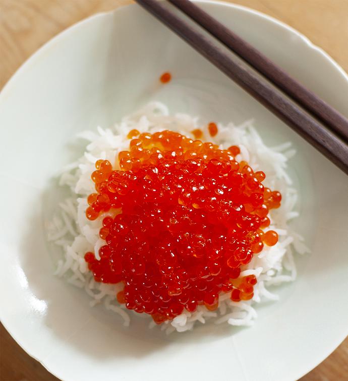 MSC Wild Alaskan Sockeye Salmon Roe Ikura   2 lb 3 oz tray