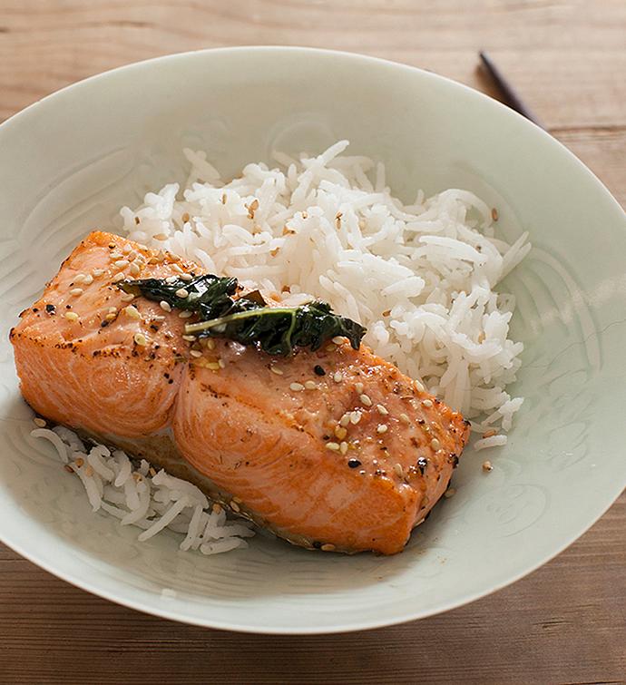 How Much Protein In 6 Oz Salmon?